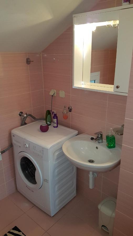 Apartman Vojaline Милна Екстер'єр фото